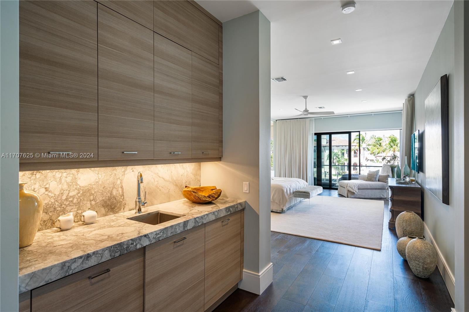 SANCTUARY - Residential