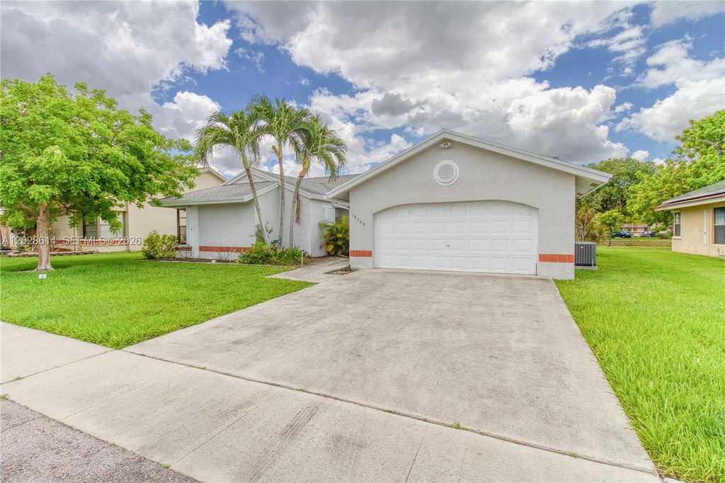 Photo of 10360 NW 31st Ct, Sunrise, FL 33351 (MLS # A12028614)