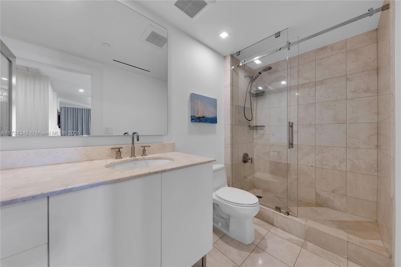 DIPLOMAT OCEANFRONT RESID - Residential