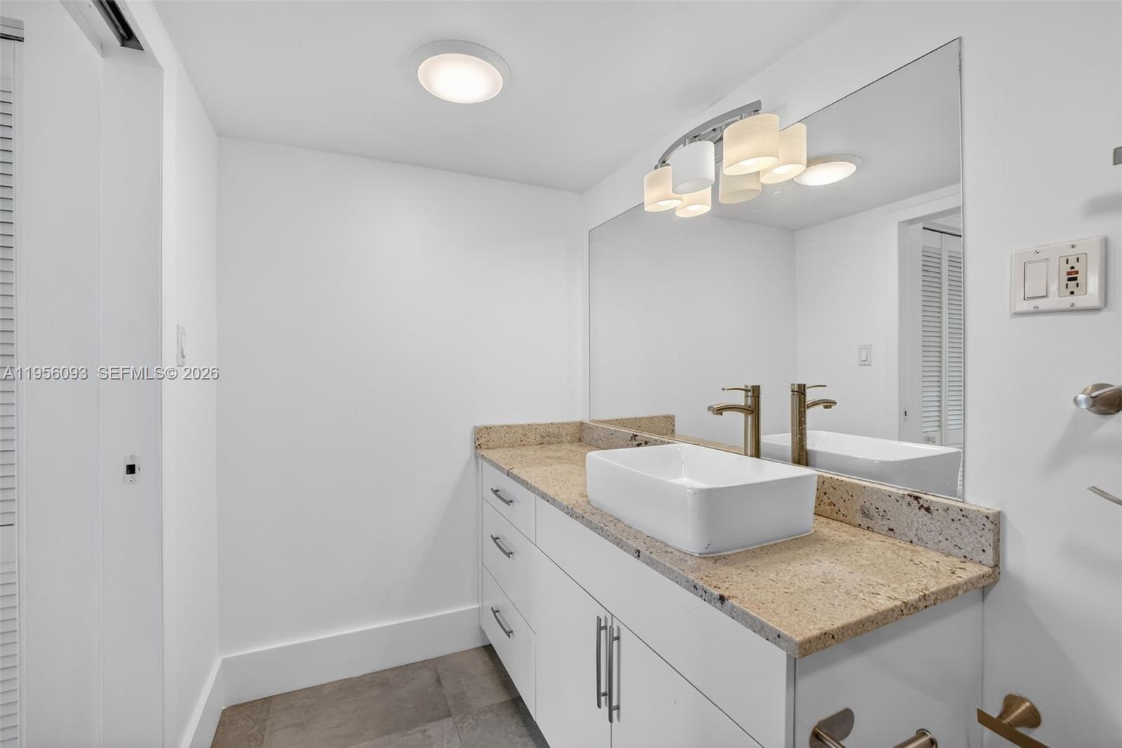 REEF WEST CONDO - Residential Lease