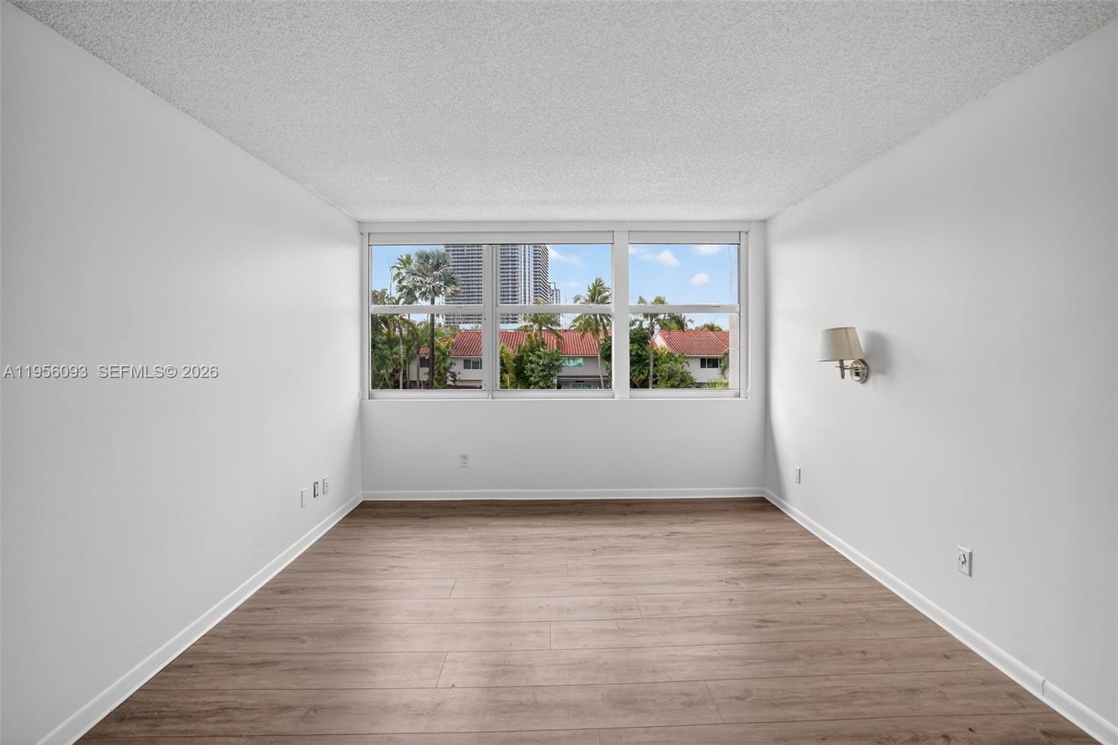 REEF WEST CONDO - Residential Lease