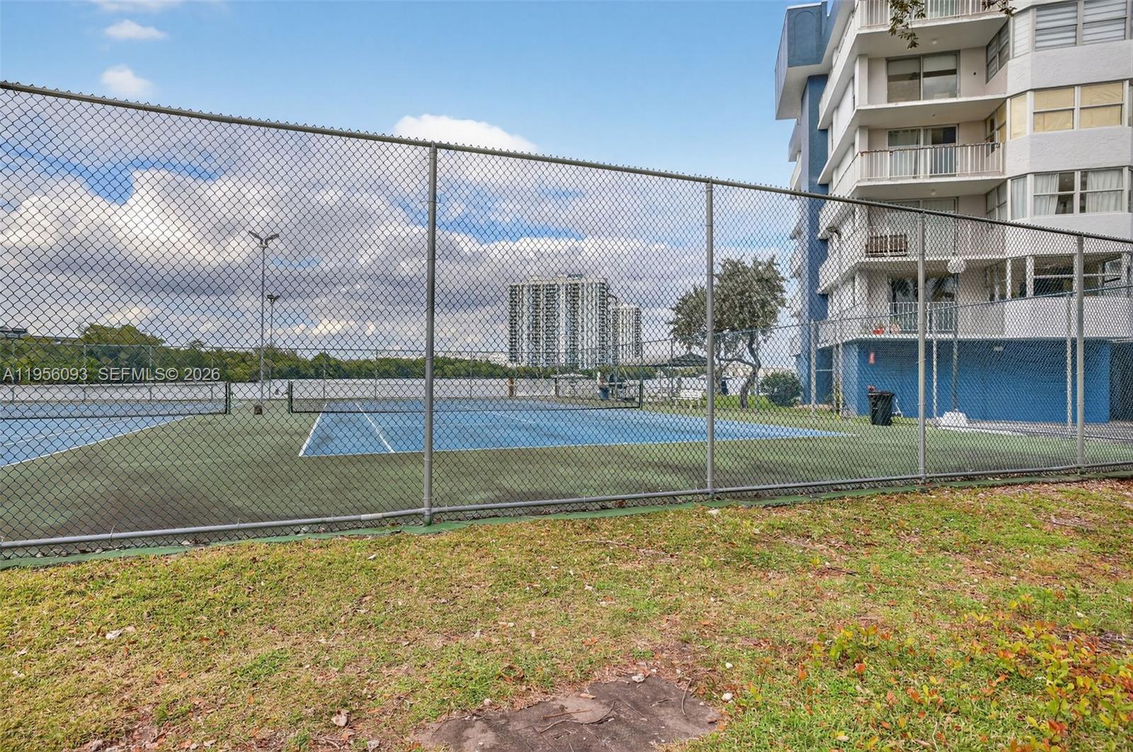 REEF WEST CONDO - Residential Lease