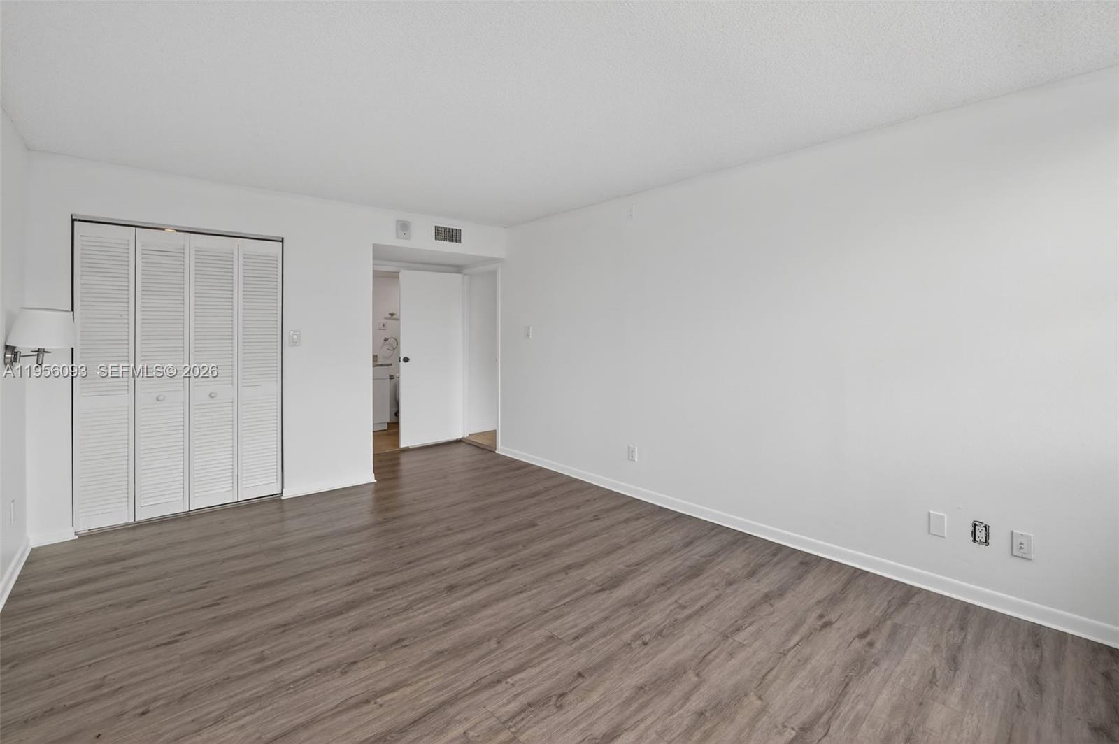 REEF WEST CONDO - Residential Lease