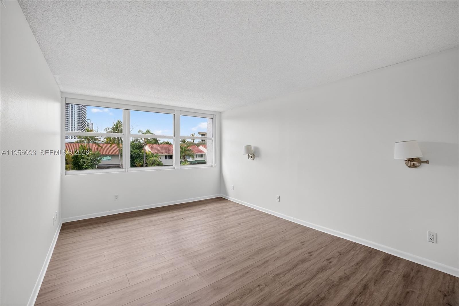 REEF WEST CONDO - Residential Lease