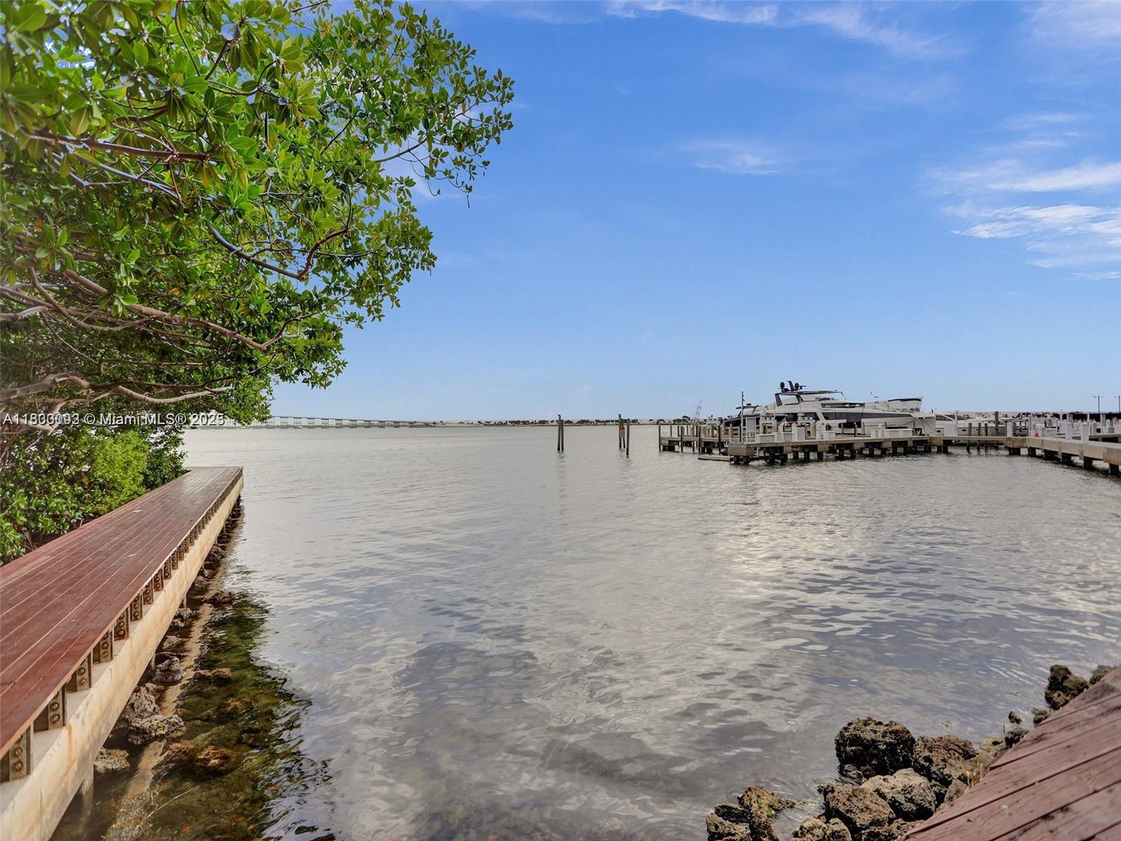 IMPERIAL AT BRICKELL COND - Residential