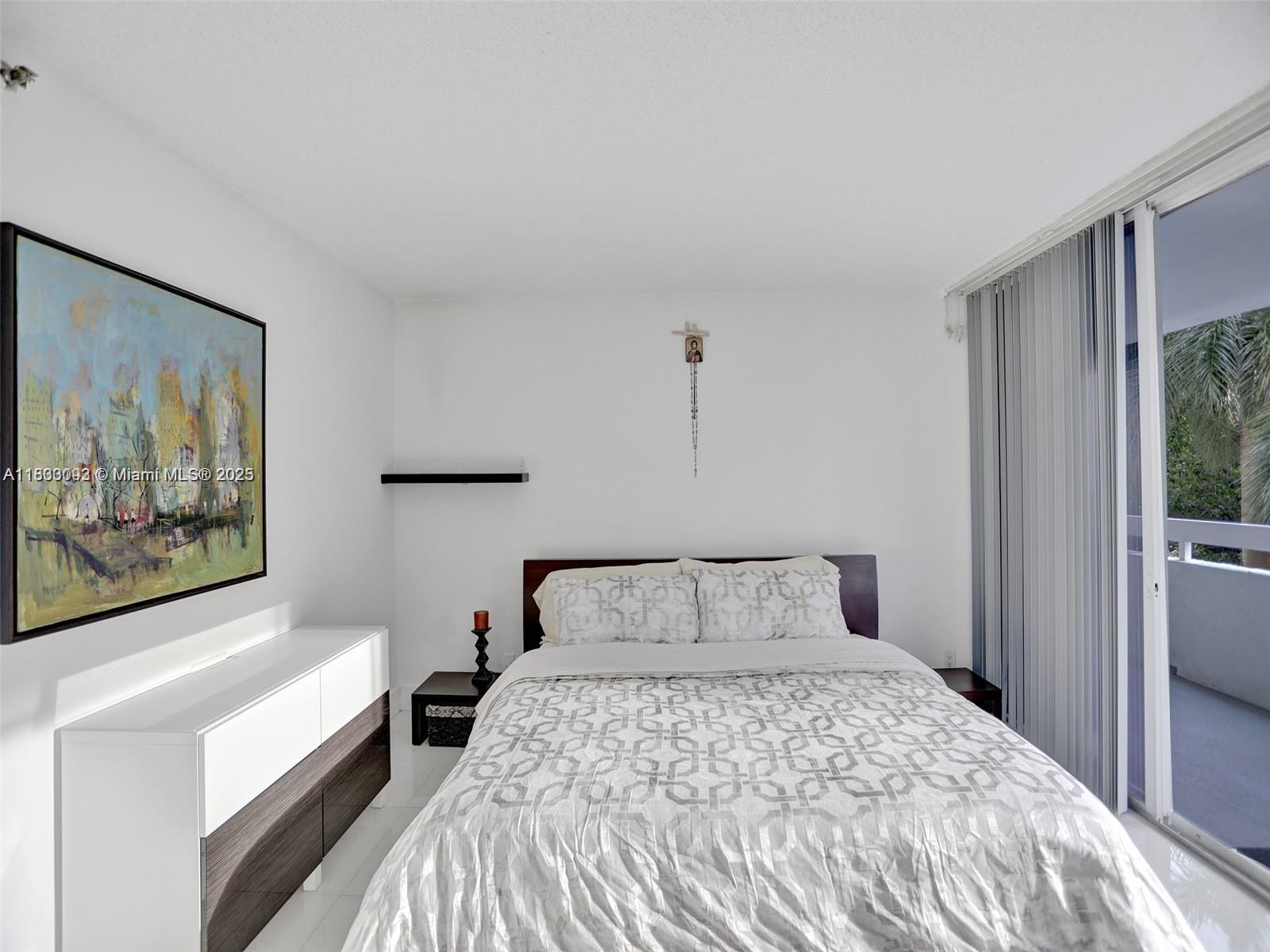 IMPERIAL AT BRICKELL COND - Residential