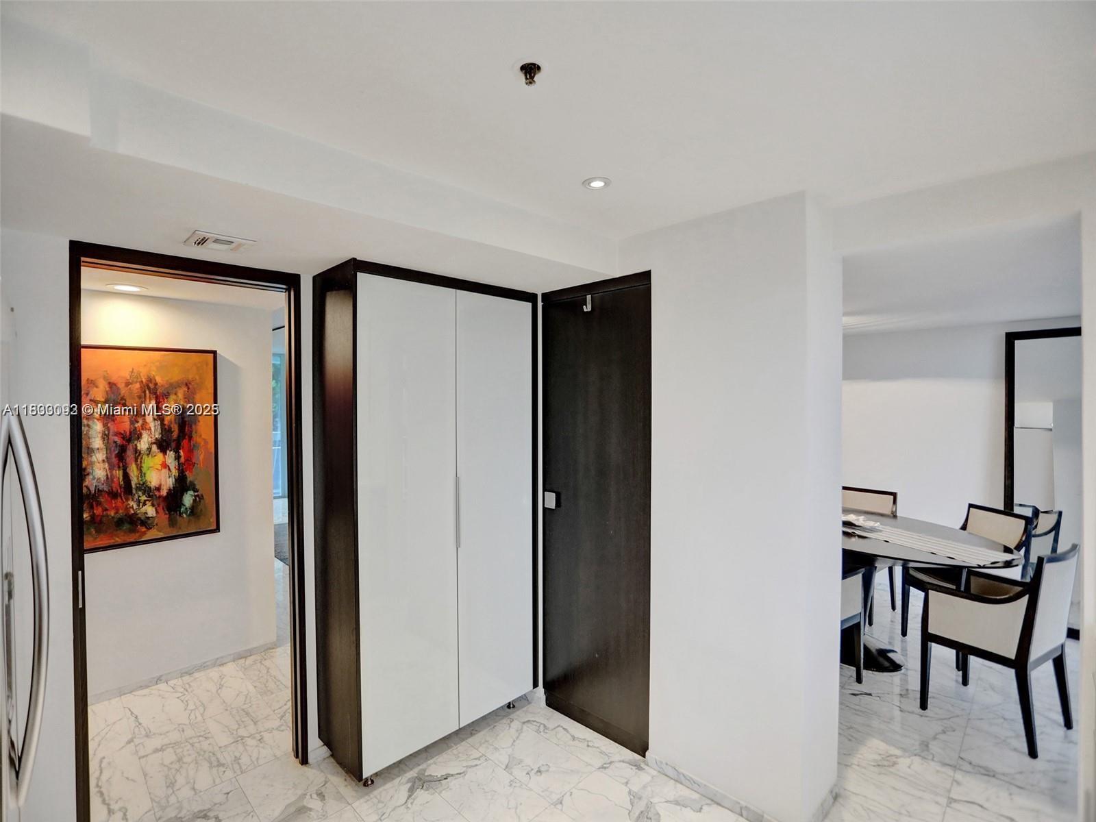 IMPERIAL AT BRICKELL COND - Residential