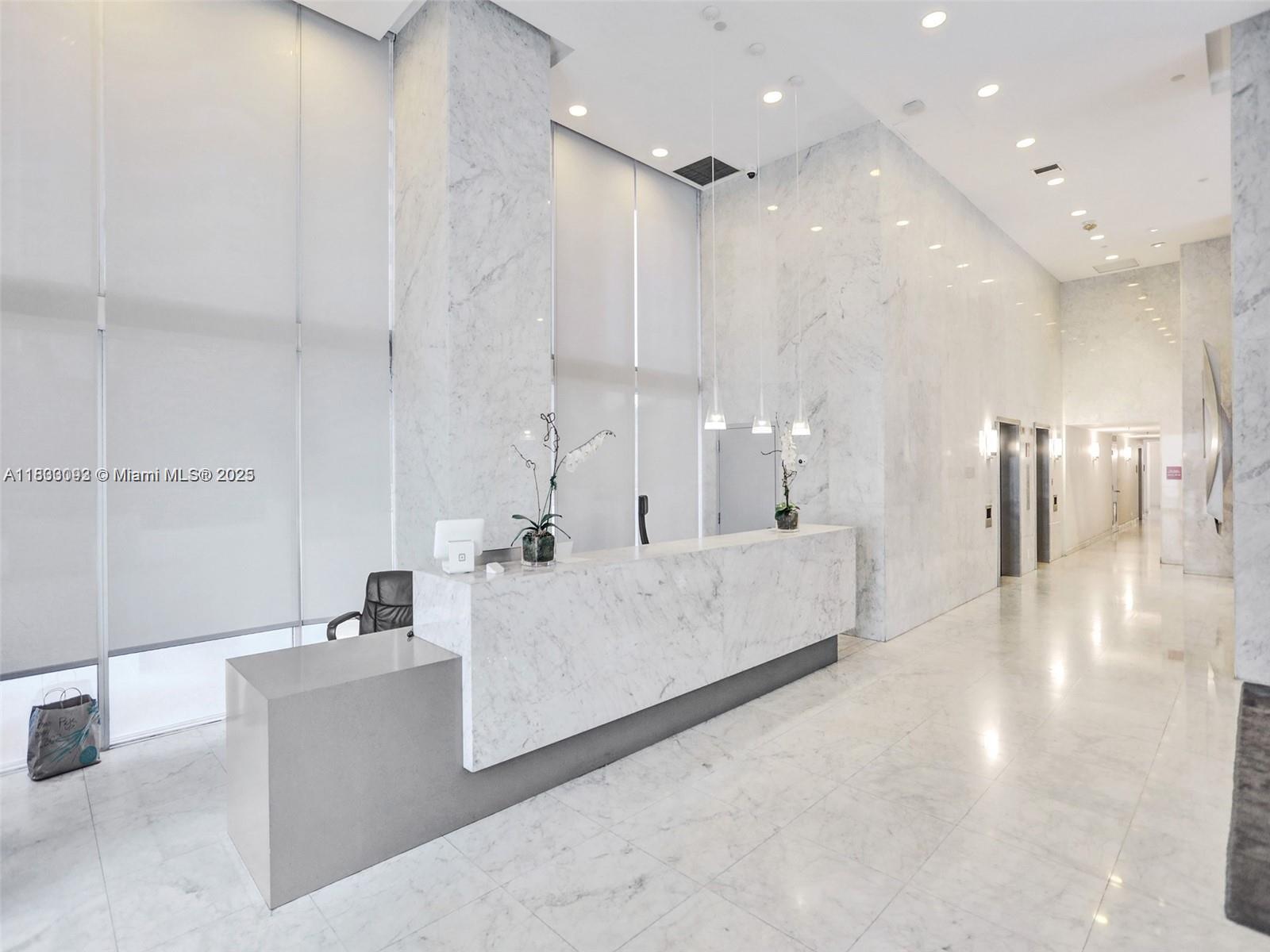 IMPERIAL AT BRICKELL COND - Residential