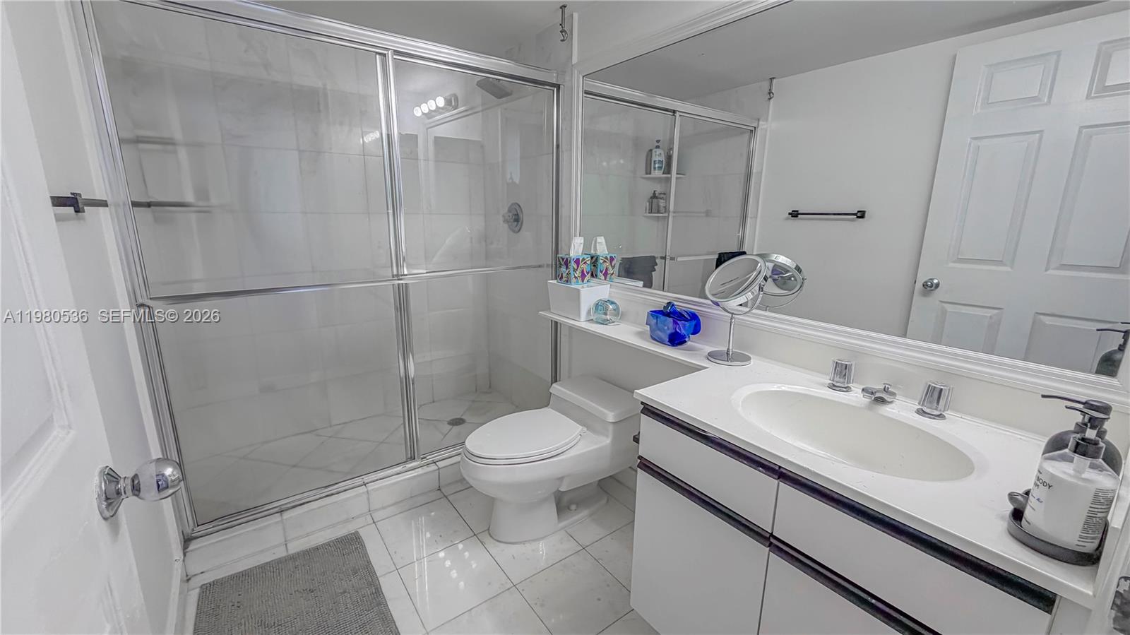 MYSTIC POINTE TOWER 500 C - Residential