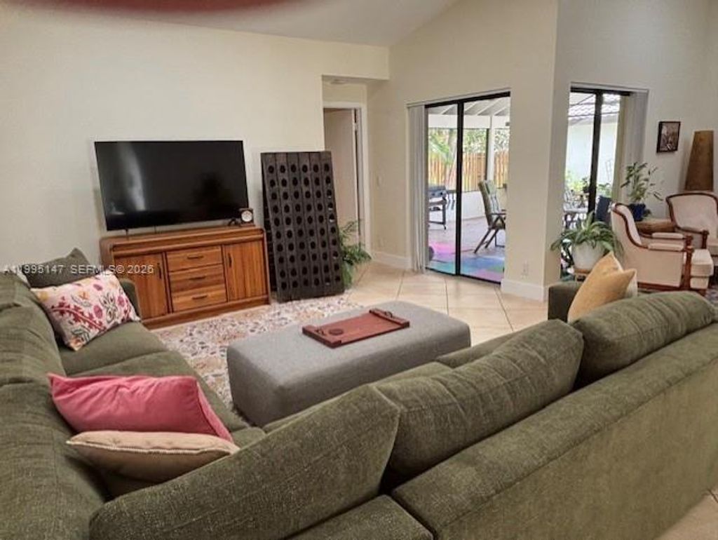 Photo of 2158 Baton Rouge, Weston, FL 33326 (MLS # A11995147)