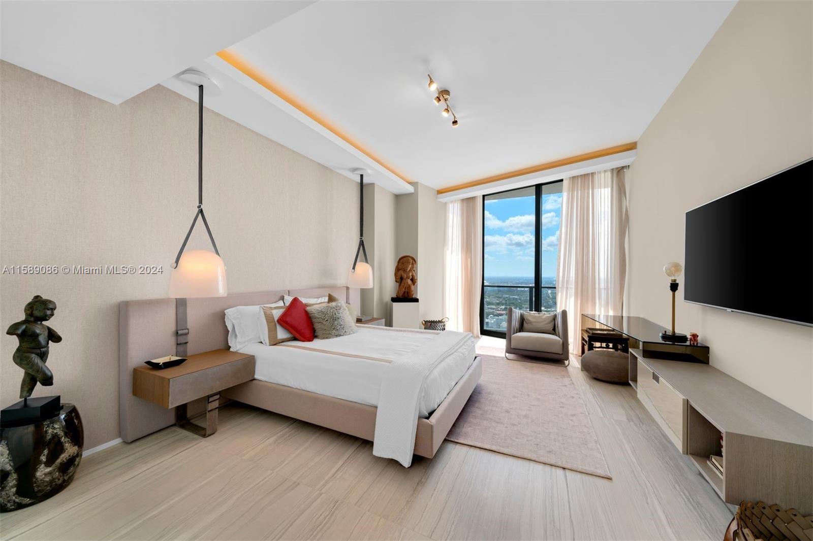 ONE THOUSAND MUSEUM CONDO - Residential