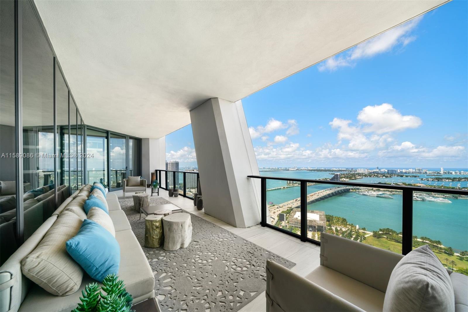 ONE THOUSAND MUSEUM CONDO - Residential