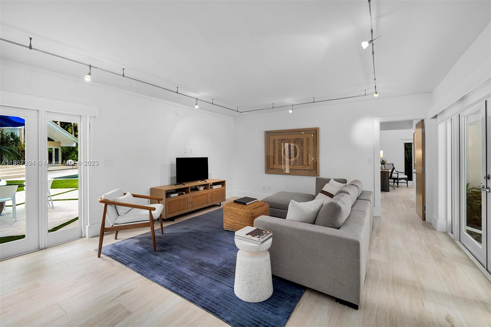 FELIX PARK HOME ACRES - Residential