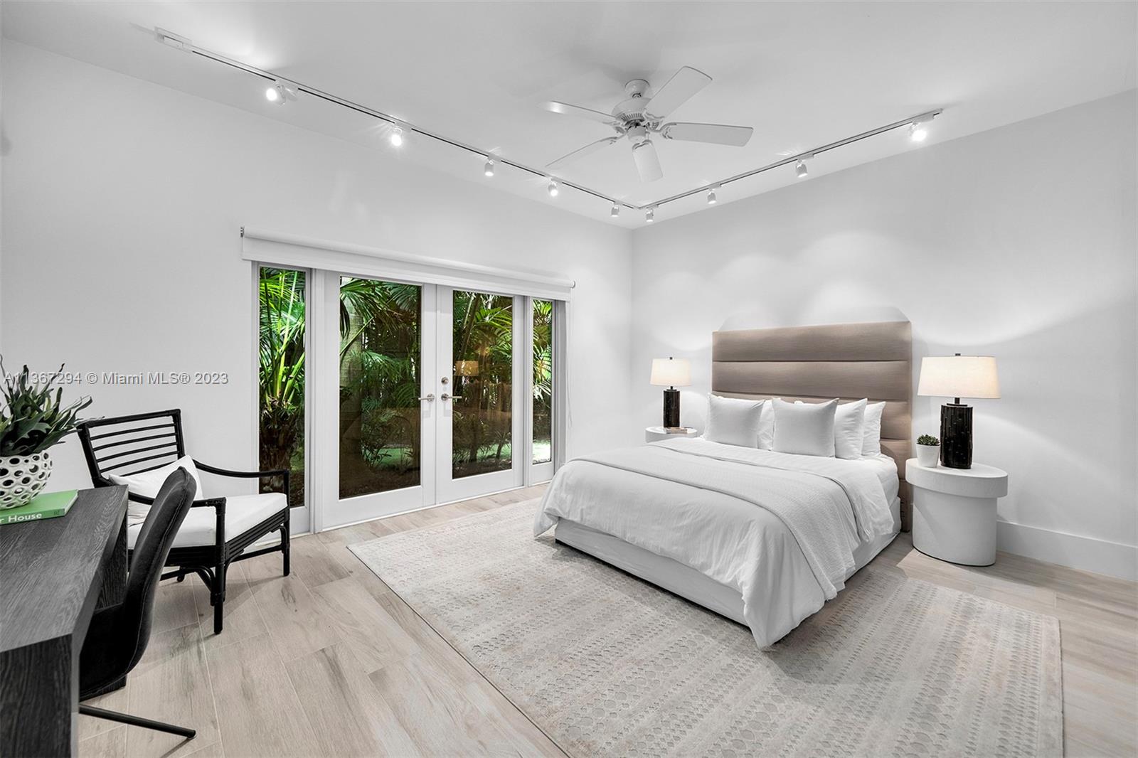 FELIX PARK HOME ACRES - Residential