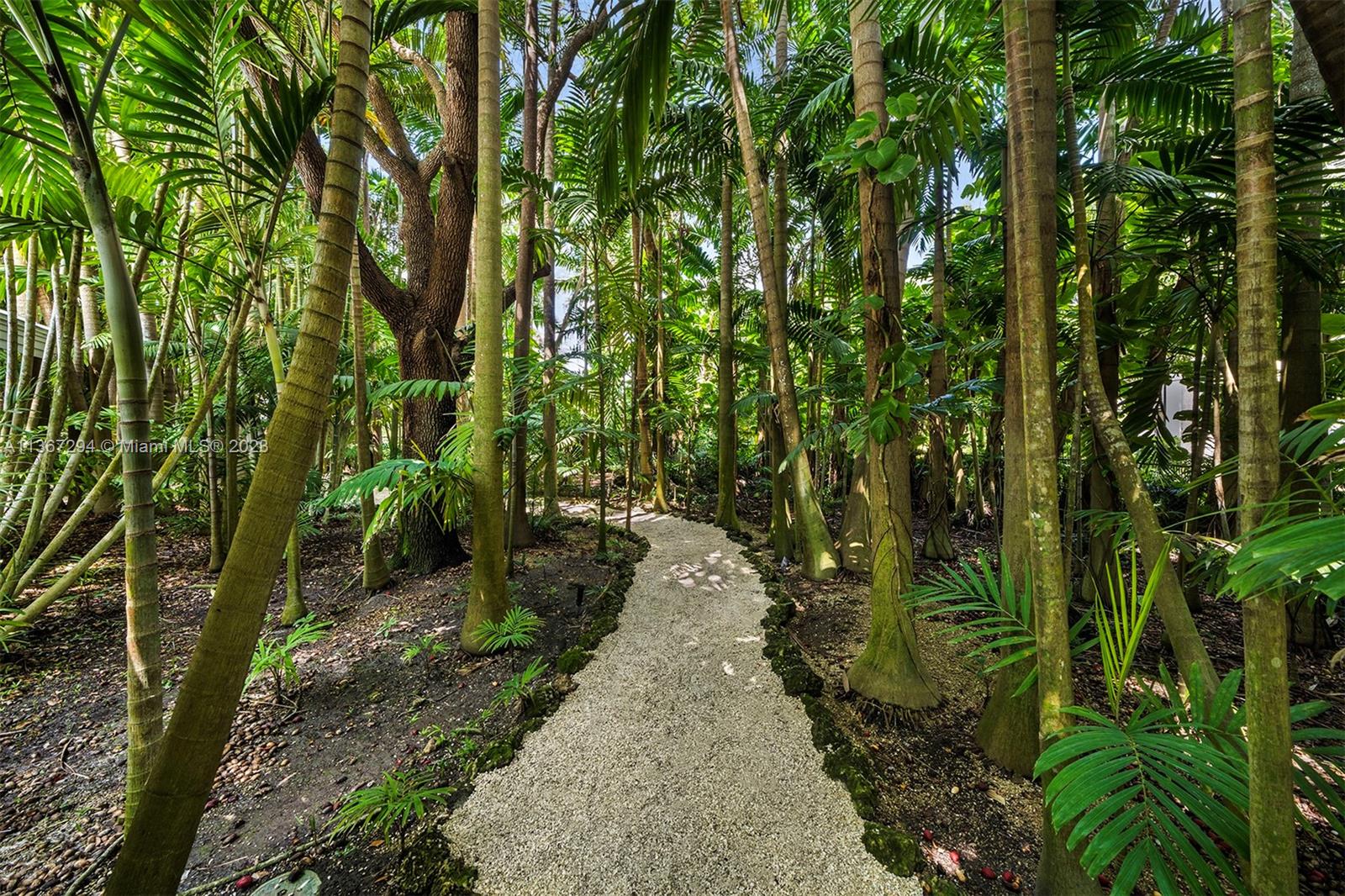 FELIX PARK HOME ACRES - Residential