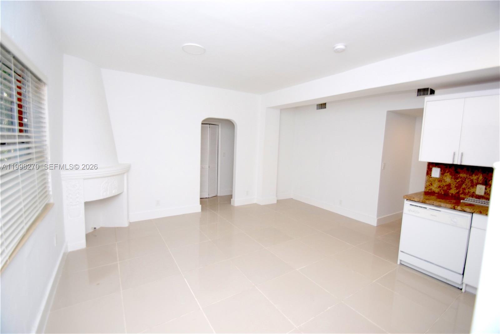 MERIDIAN BEACH CONDO - Residential Lease