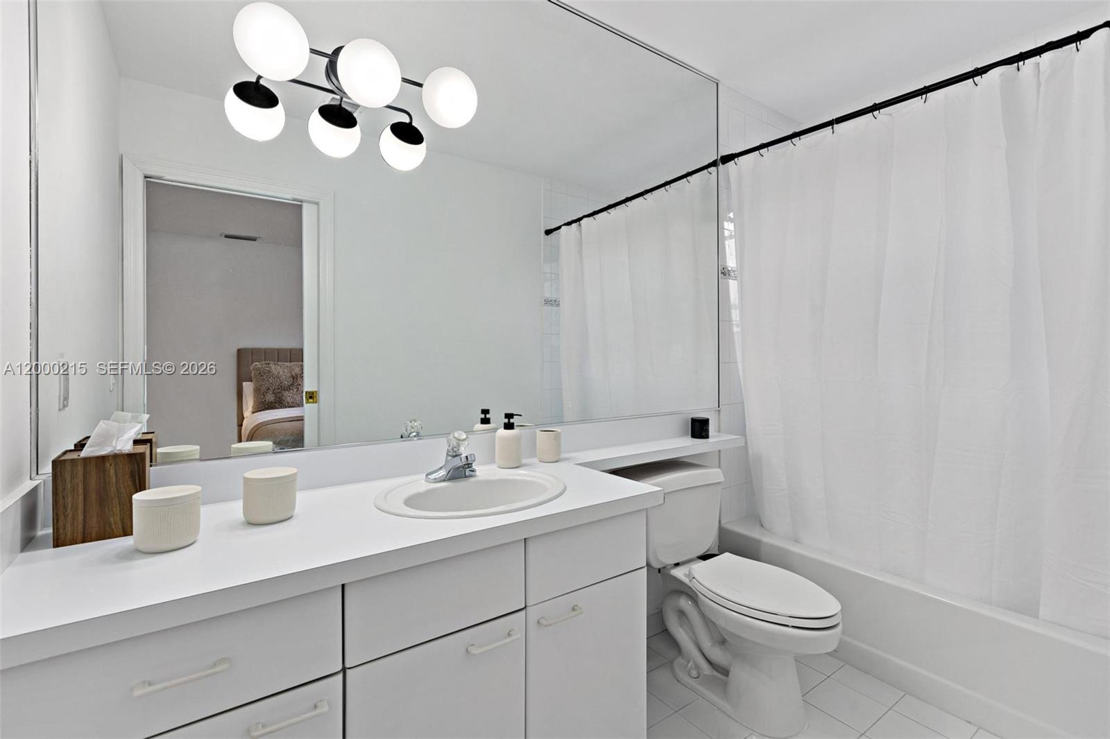 FAIRCHILD ESTATES - Residential Lease