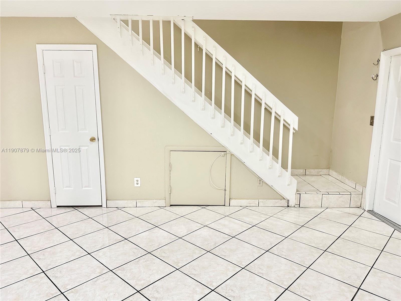 PEMBROKE POINTE SEC ONE - Residential