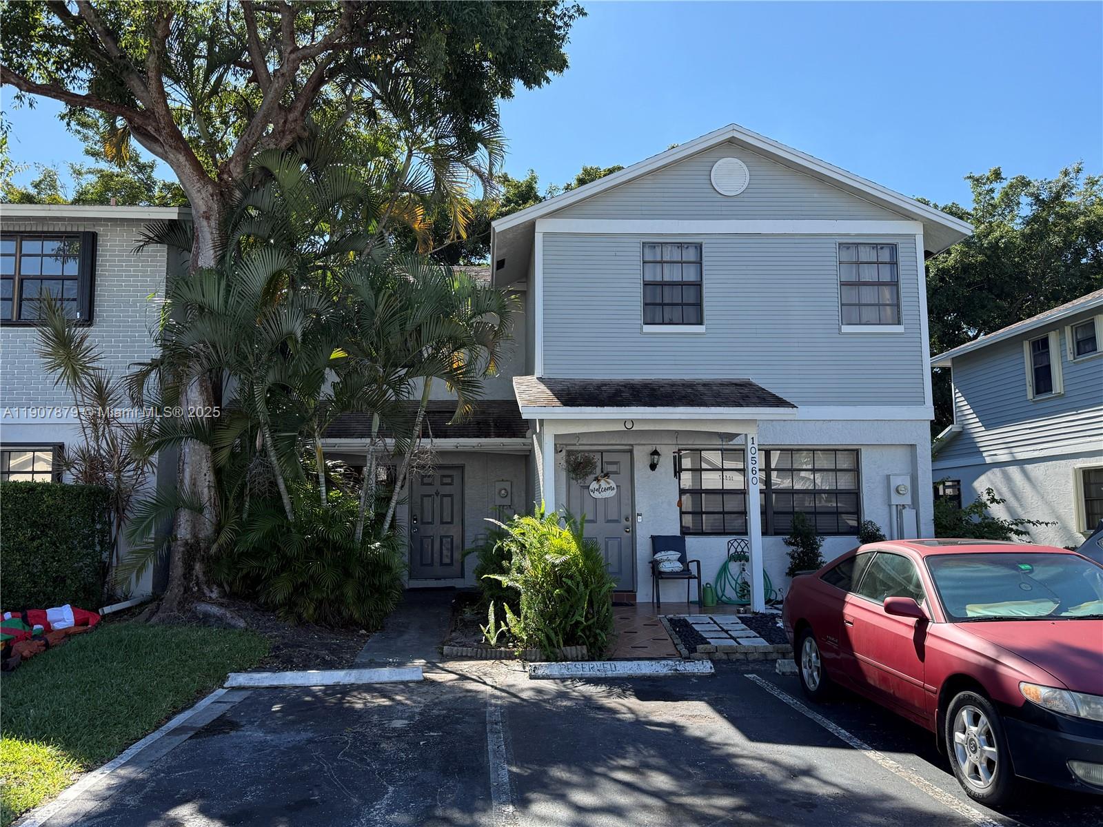 PEMBROKE POINTE SEC ONE - Residential