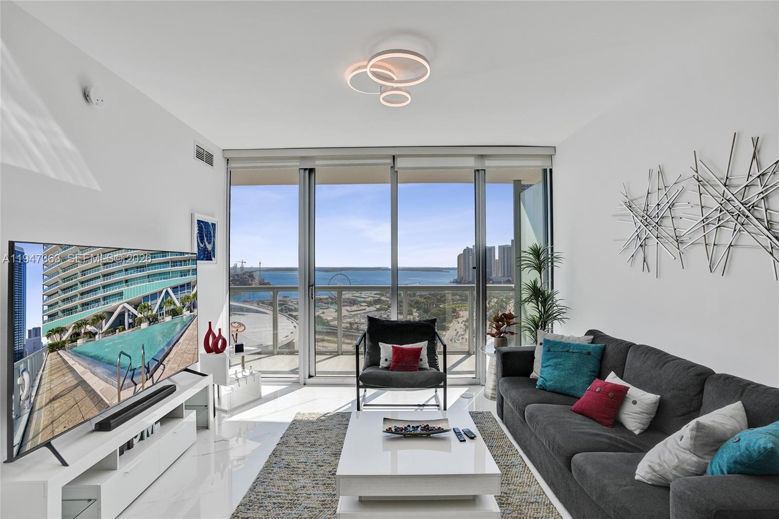 MARINABLUE CONDO - Residential