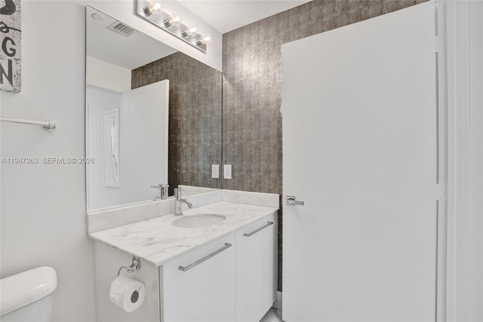 MARINABLUE CONDO - Residential