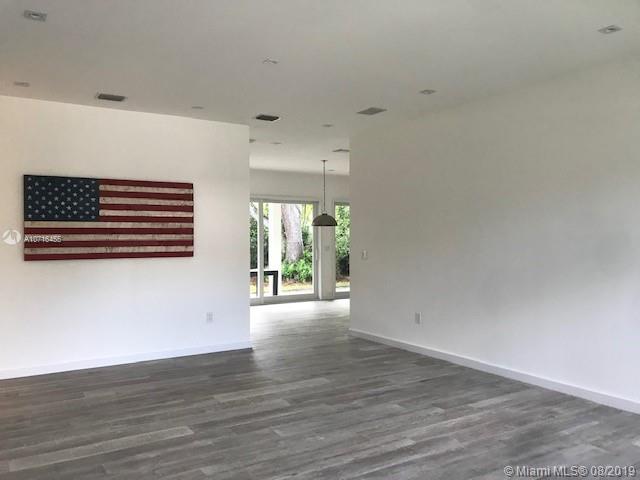 BEVERLY GARDENS - Residential Lease