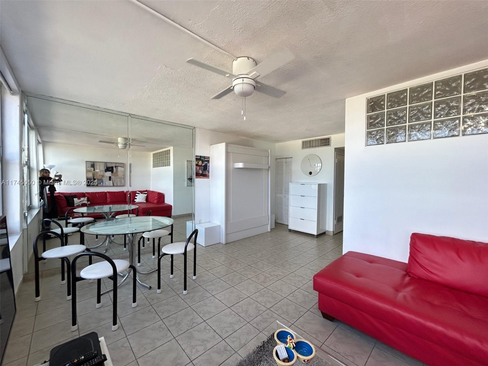 TRITON TOWER CONDO - Residential