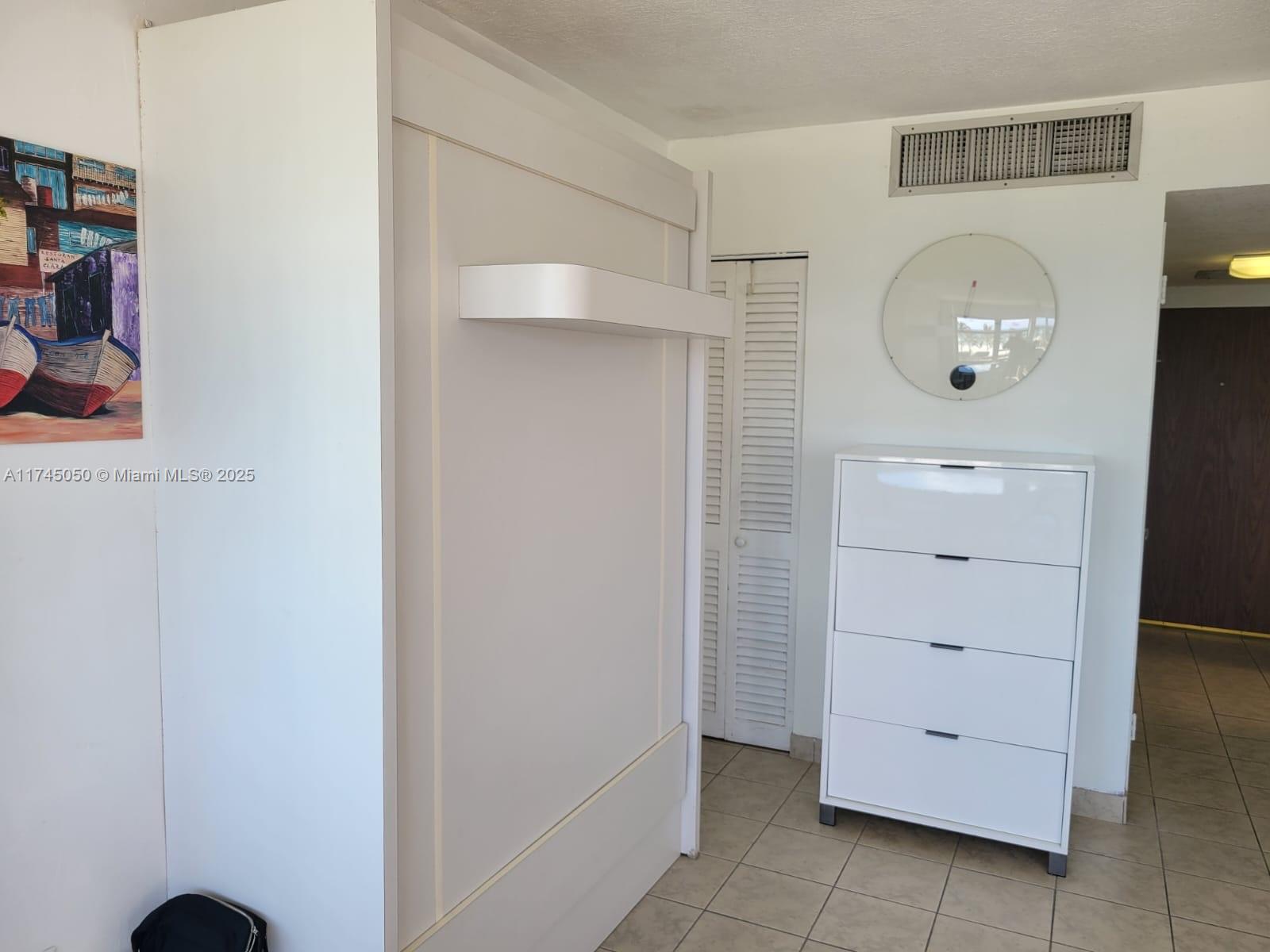 TRITON TOWER CONDO - Residential
