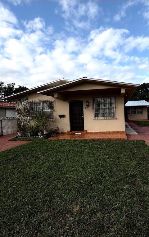 425 E 17th St Rear Hialeah FL 33010
