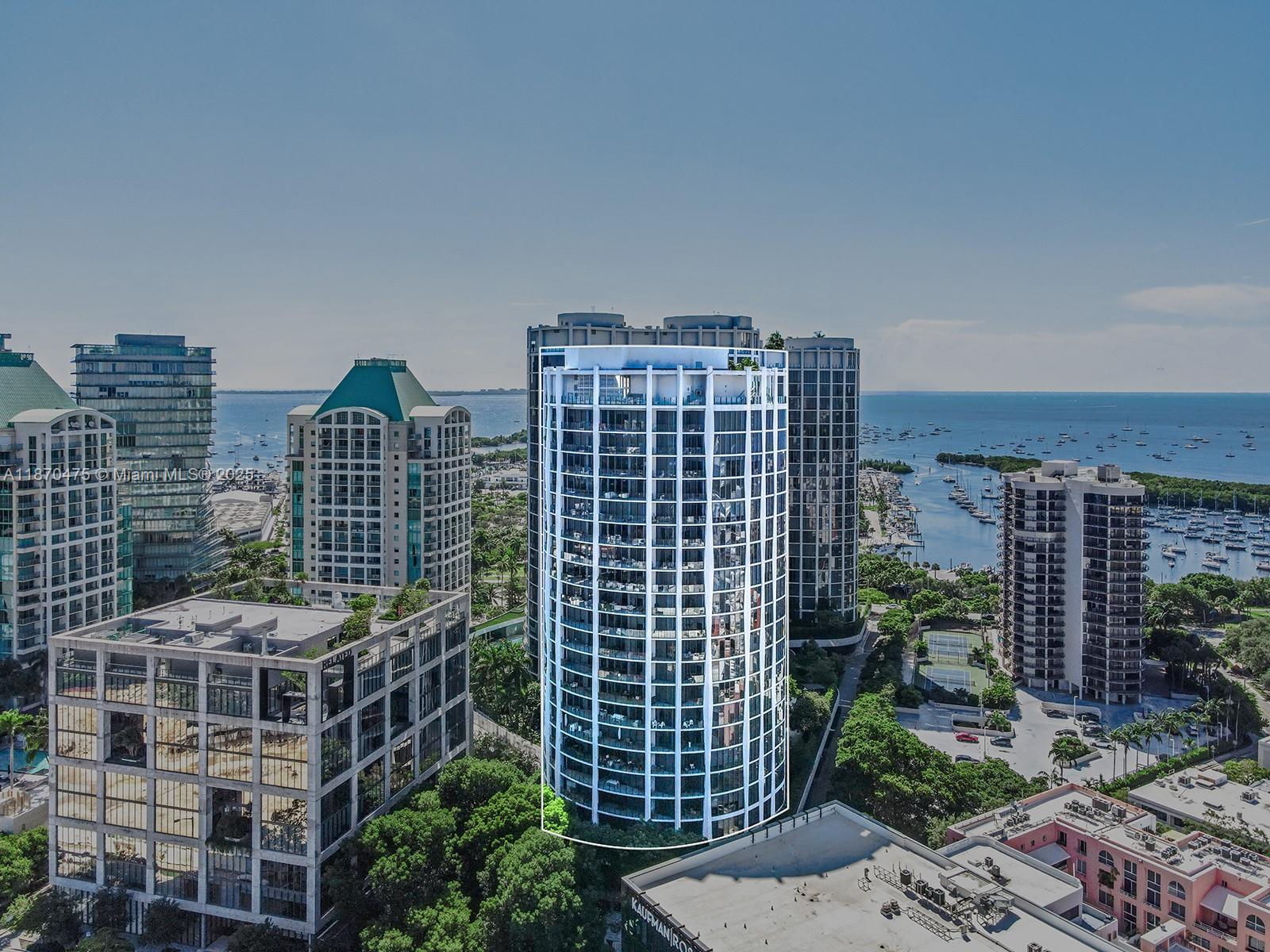 CLUB RESIDENCES AT PARK G - Residential