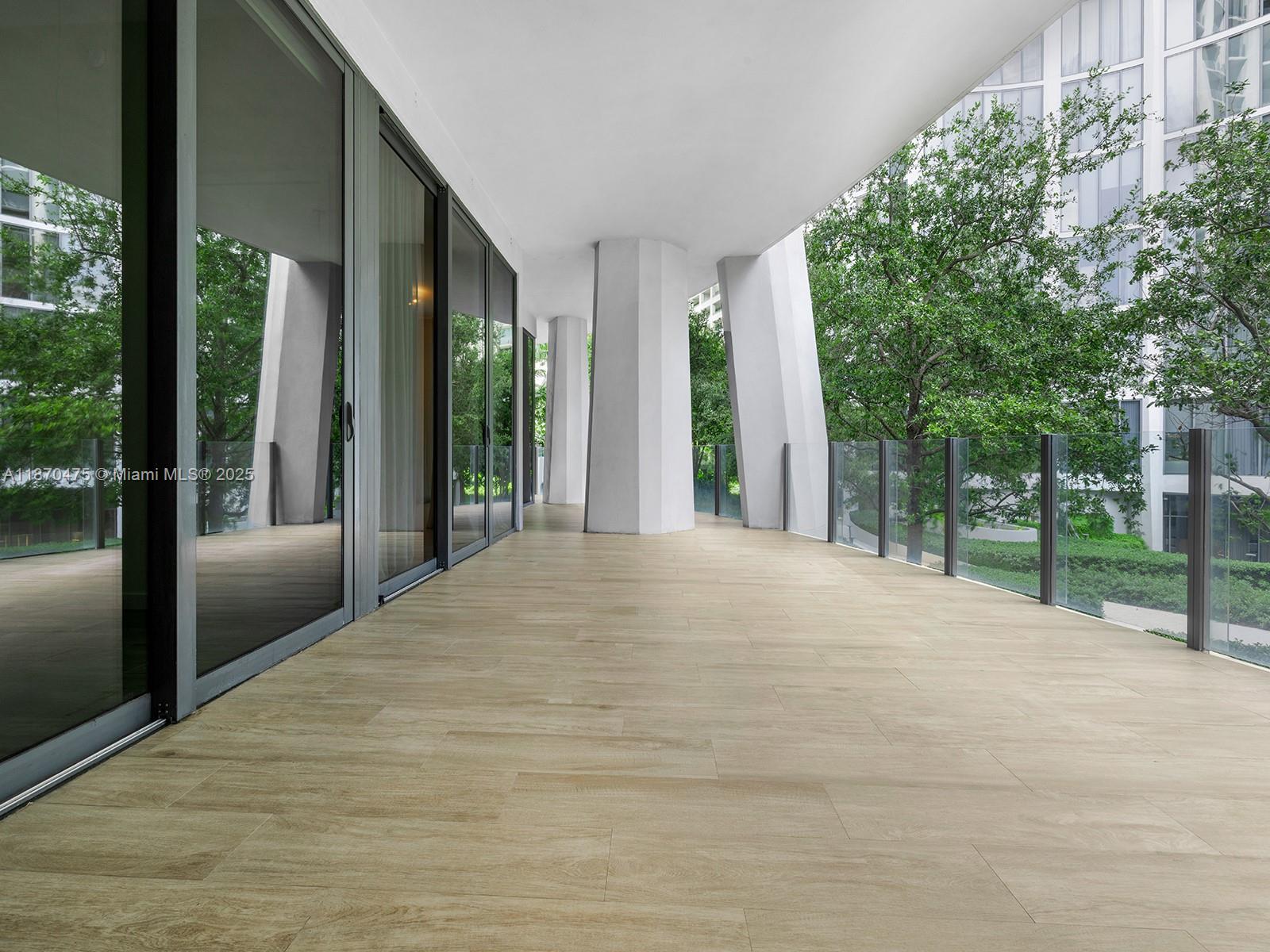 CLUB RESIDENCES AT PARK G - Residential