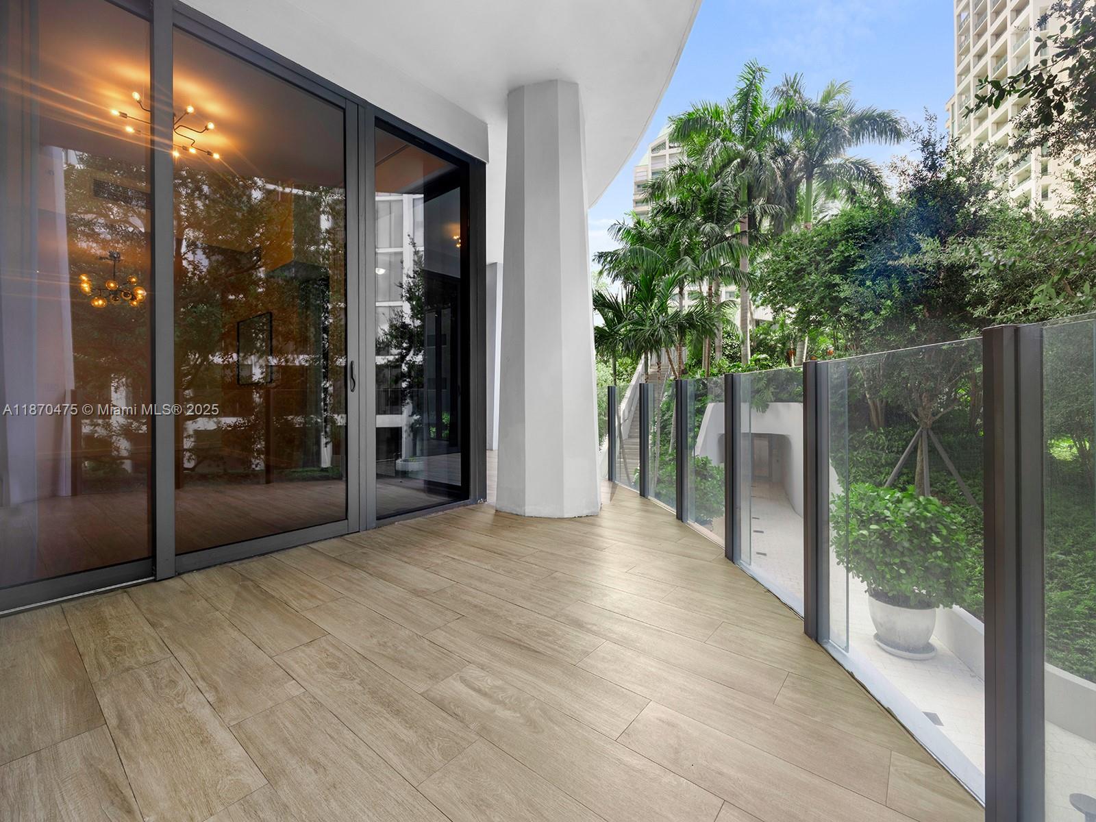 CLUB RESIDENCES AT PARK G - Residential