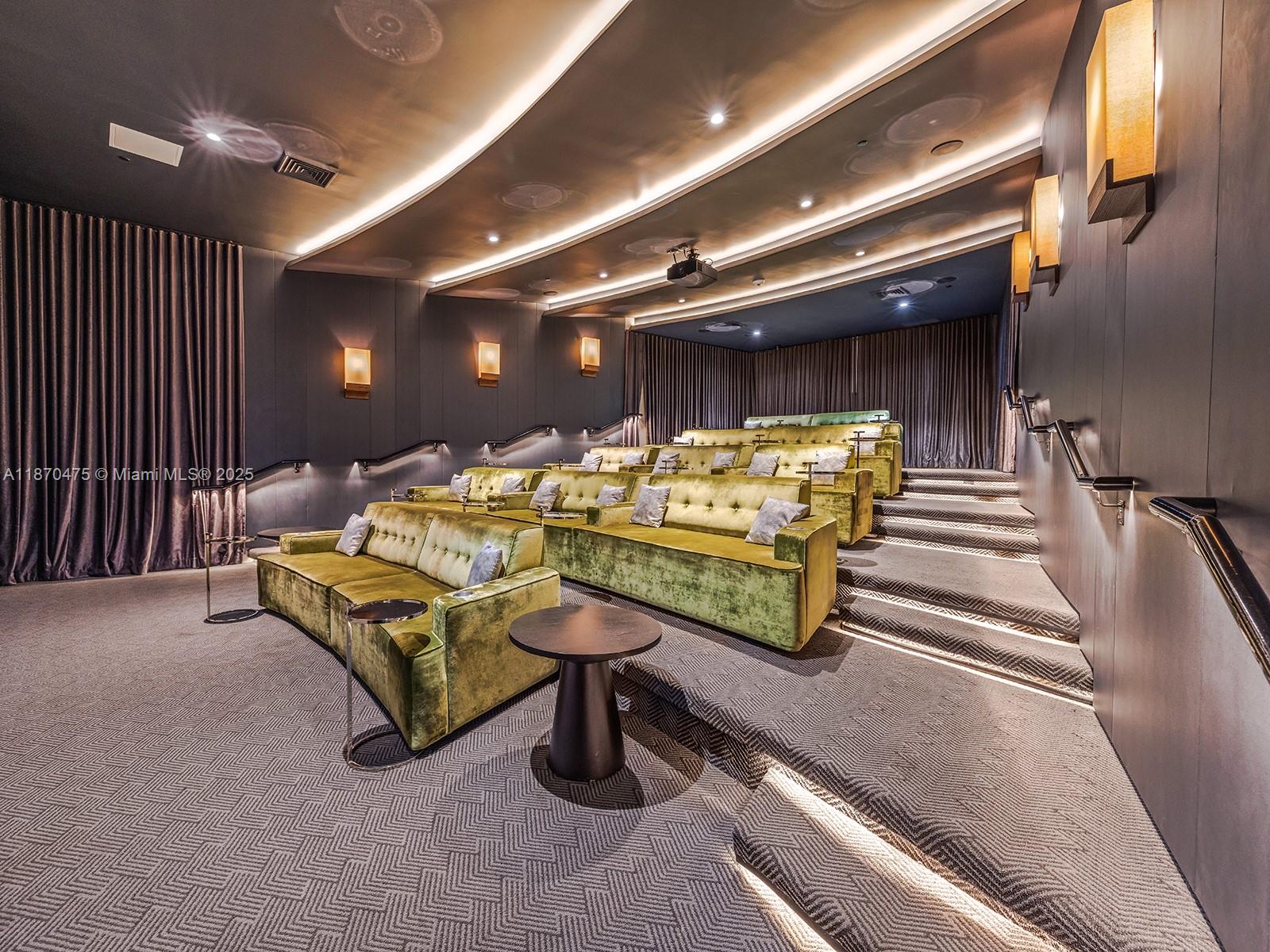 CLUB RESIDENCES AT PARK G - Residential