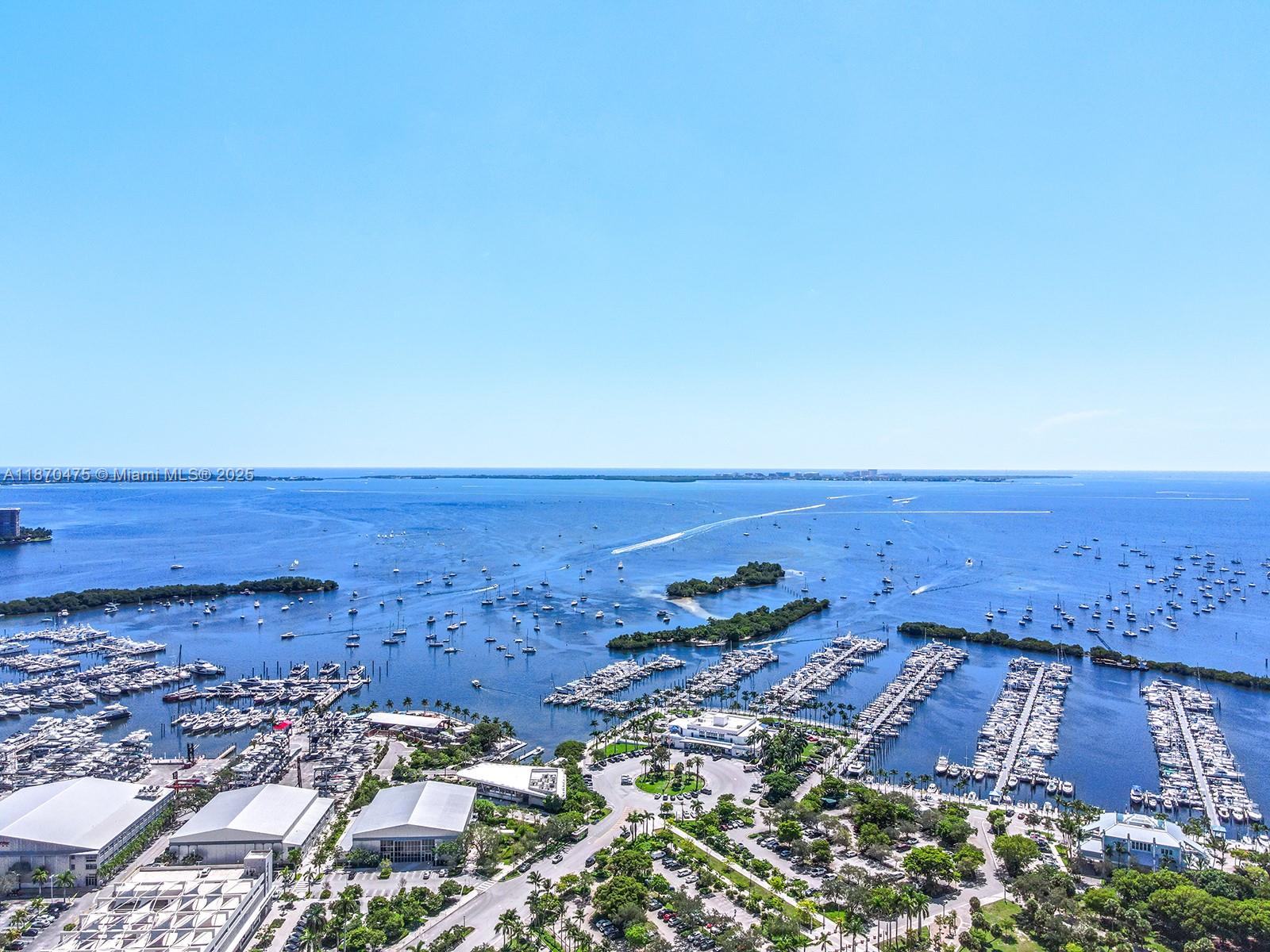 CLUB RESIDENCES AT PARK G - Residential