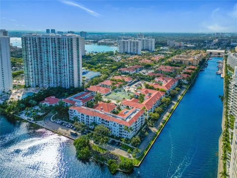 A home in Aventura