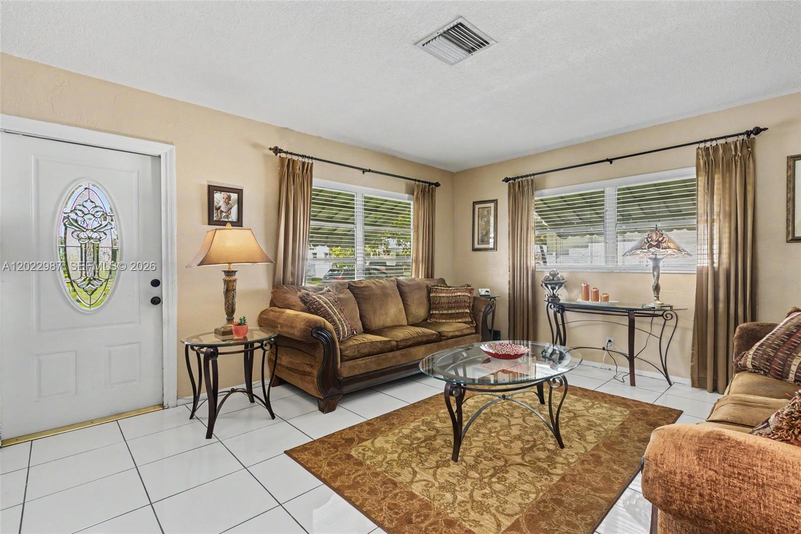 MAINLANDS OF TAMARAC LAKE - Residential
