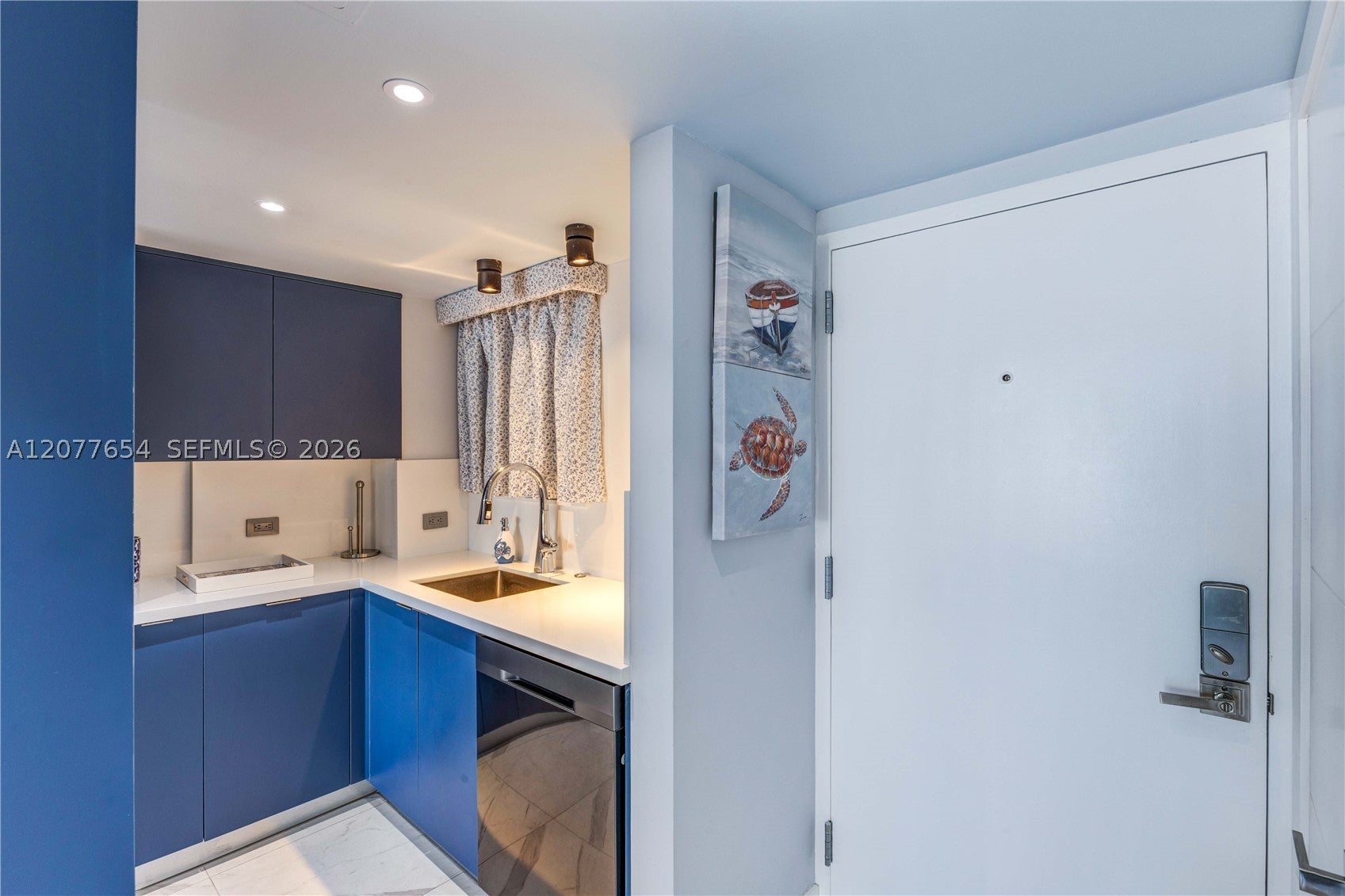 1345 Lincoln Rd 1004