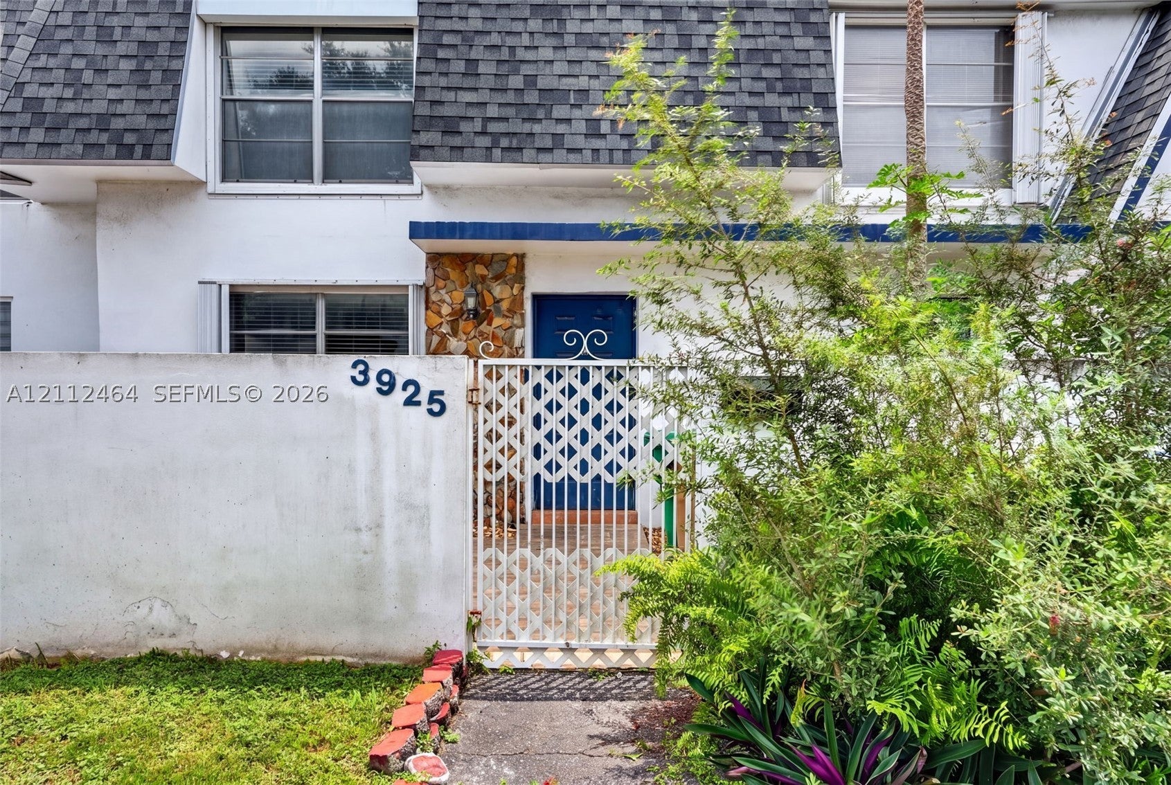 3925 SW 67th Ter 103