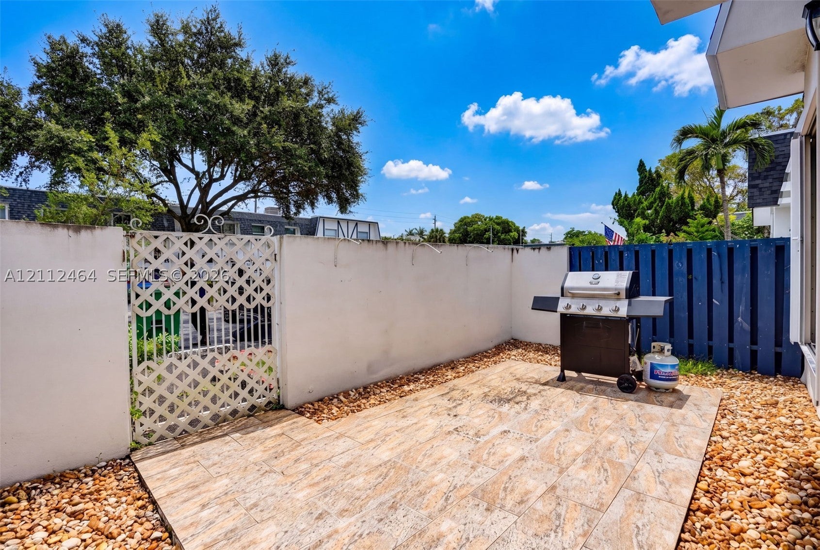 3925 SW 67th Ter 103