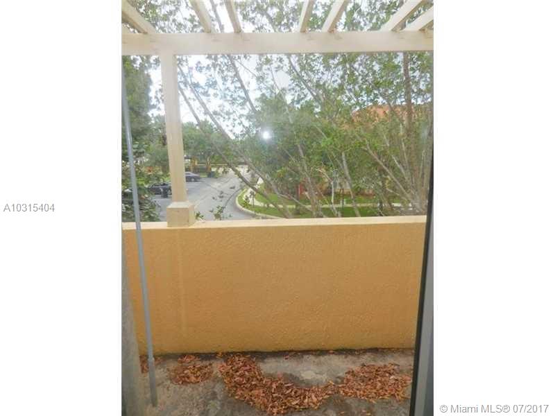 SANTA CATALINA - Residential Lease