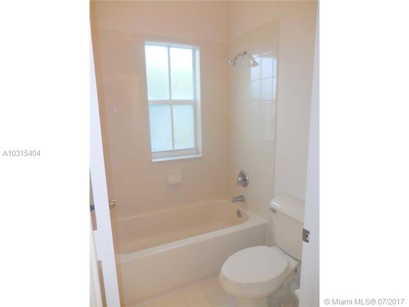 SANTA CATALINA - Residential Lease