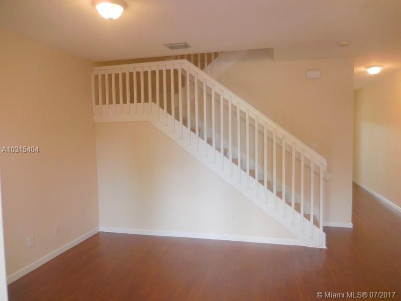 SANTA CATALINA - Residential Lease