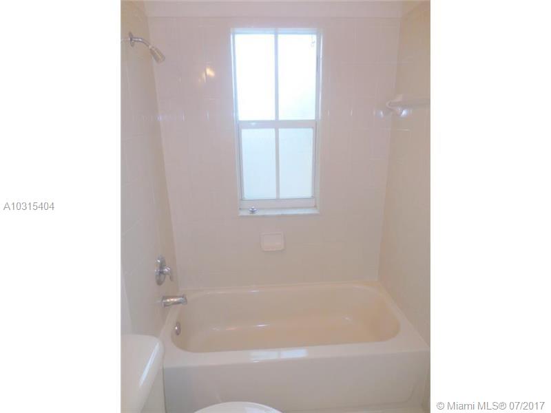 SANTA CATALINA - Residential Lease