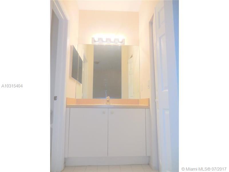 SANTA CATALINA - Residential Lease