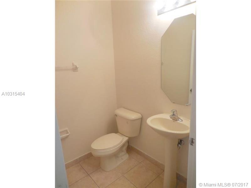 SANTA CATALINA - Residential Lease