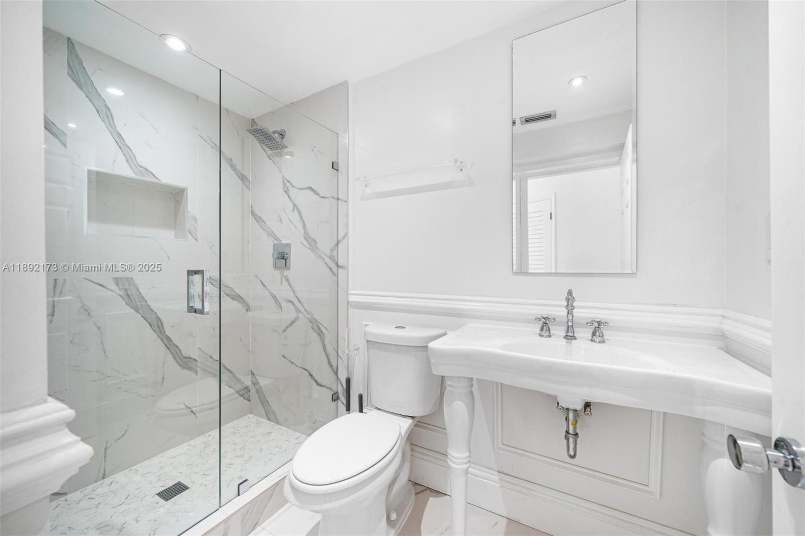 ROCKERMAN HEIGHTS - Residential