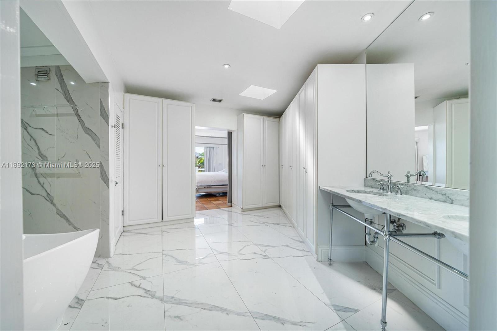 ROCKERMAN HEIGHTS - Residential