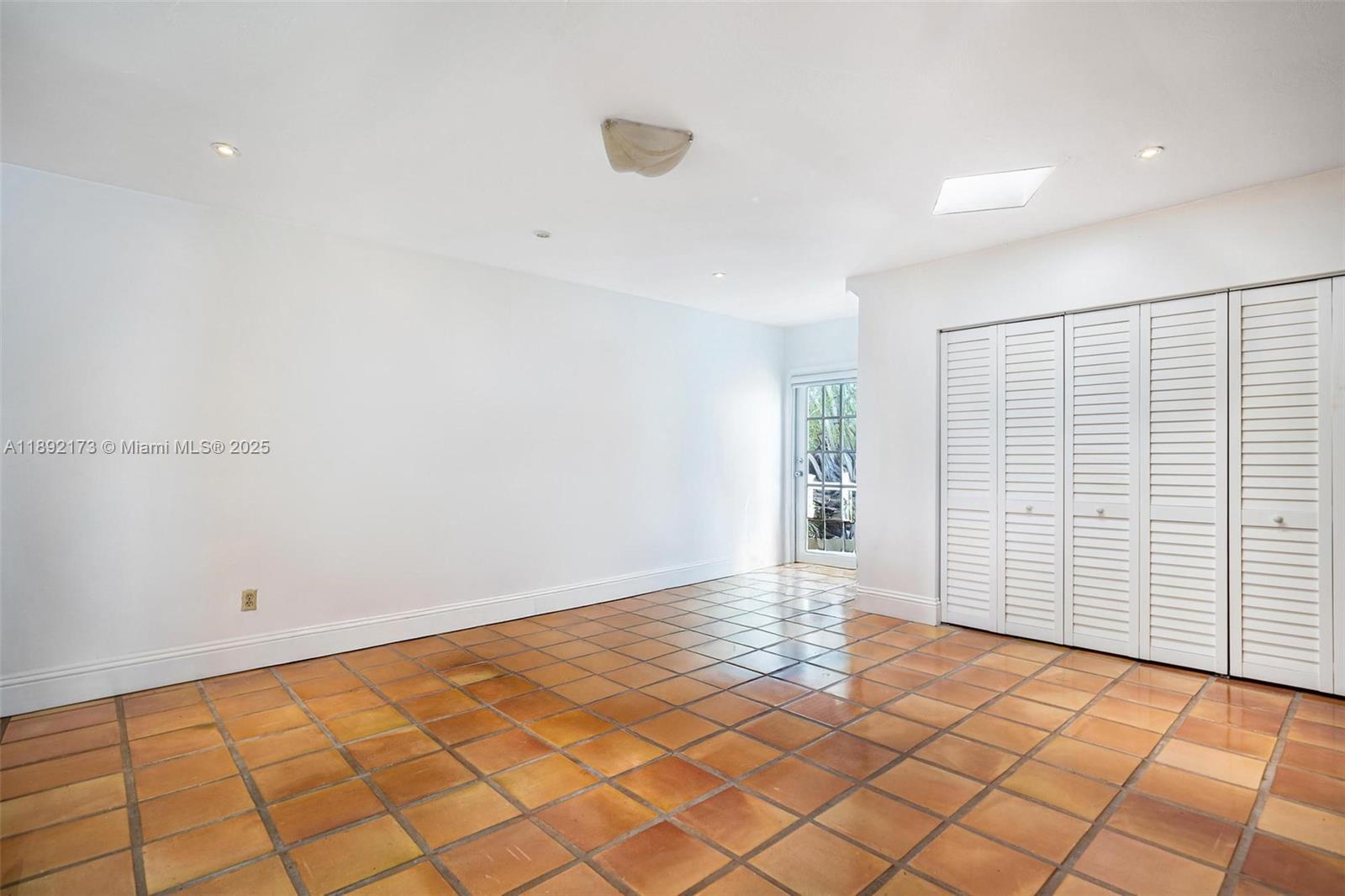 ROCKERMAN HEIGHTS - Residential