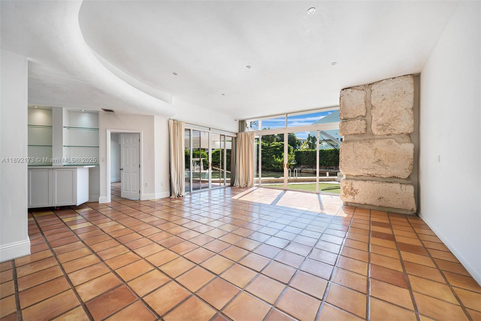 View photos, virtual tours, details... 2120 S Bayshore Dr
