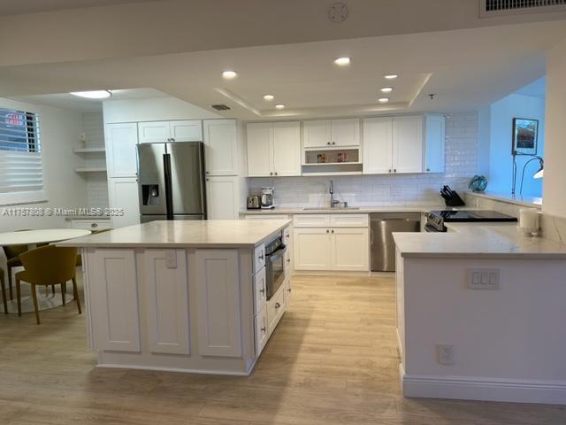 TOWNHOUSES OF HIGHLAND BE - Residential